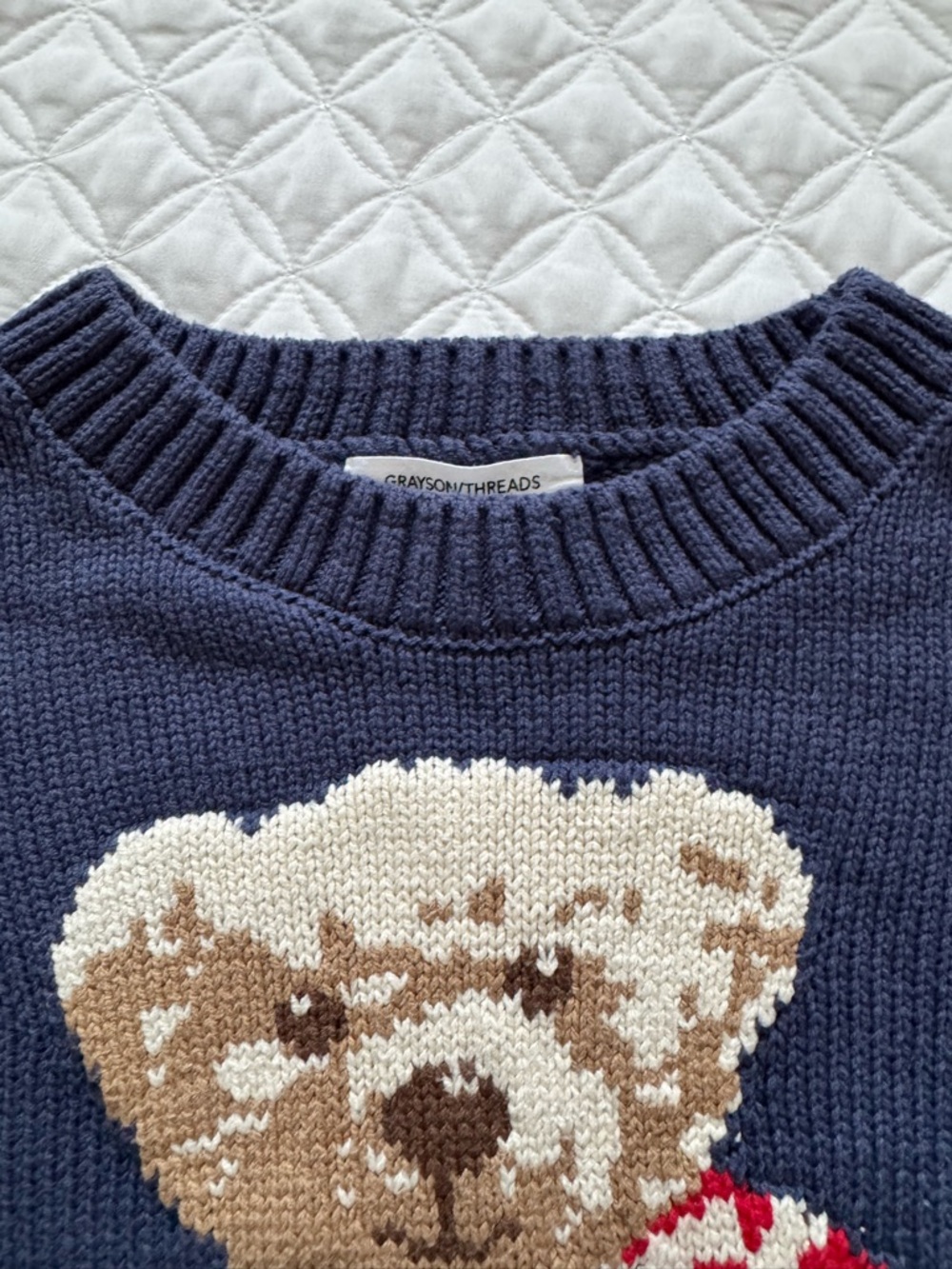 Grayson Threads Navy Blue Crewneck Cropped Sweater Teddy Bear USA Flag Size M - Picture 9 of 13